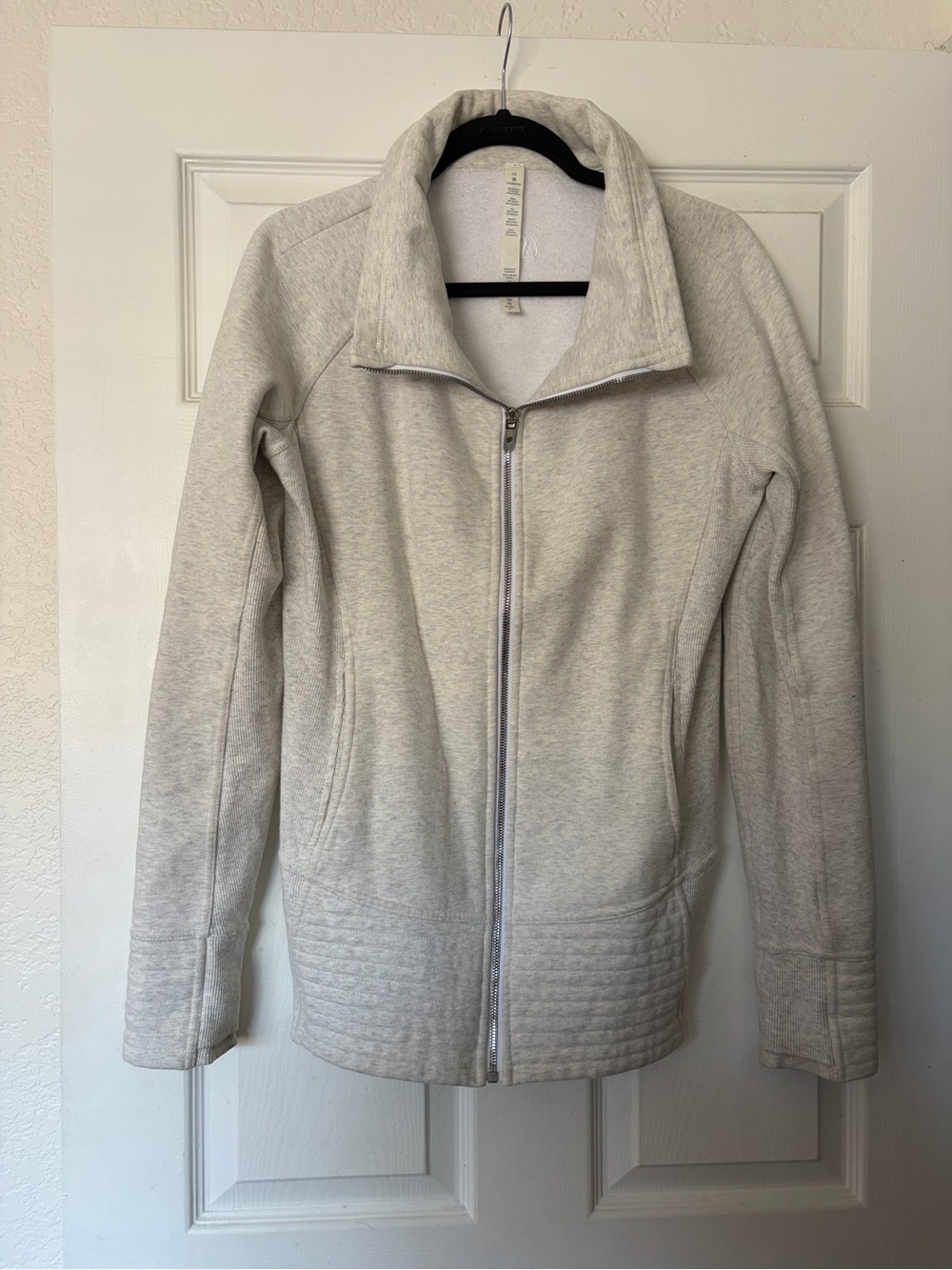 LULULEMON Women’s Radiant Light Gray Zip-Front Women's Jacket